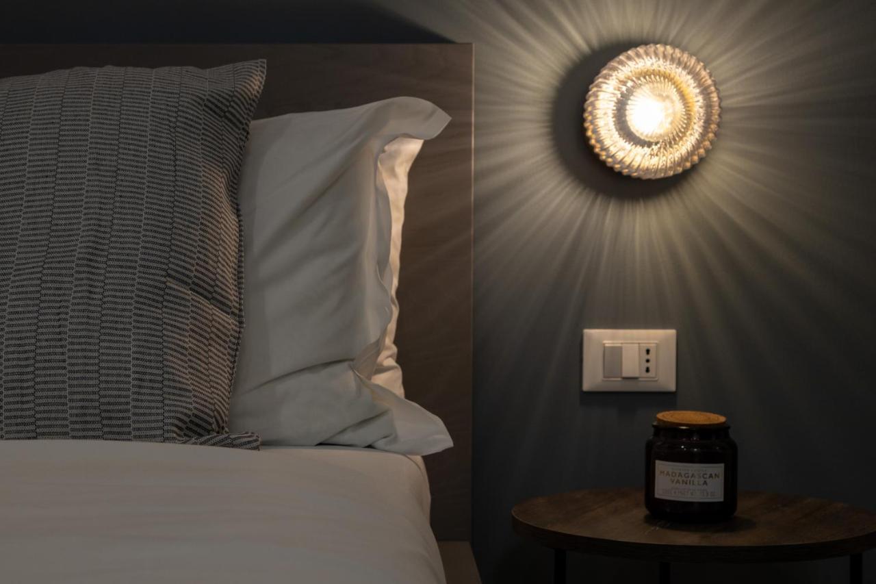 Trieste Chic Studio: Historic Elegance Esterno foto